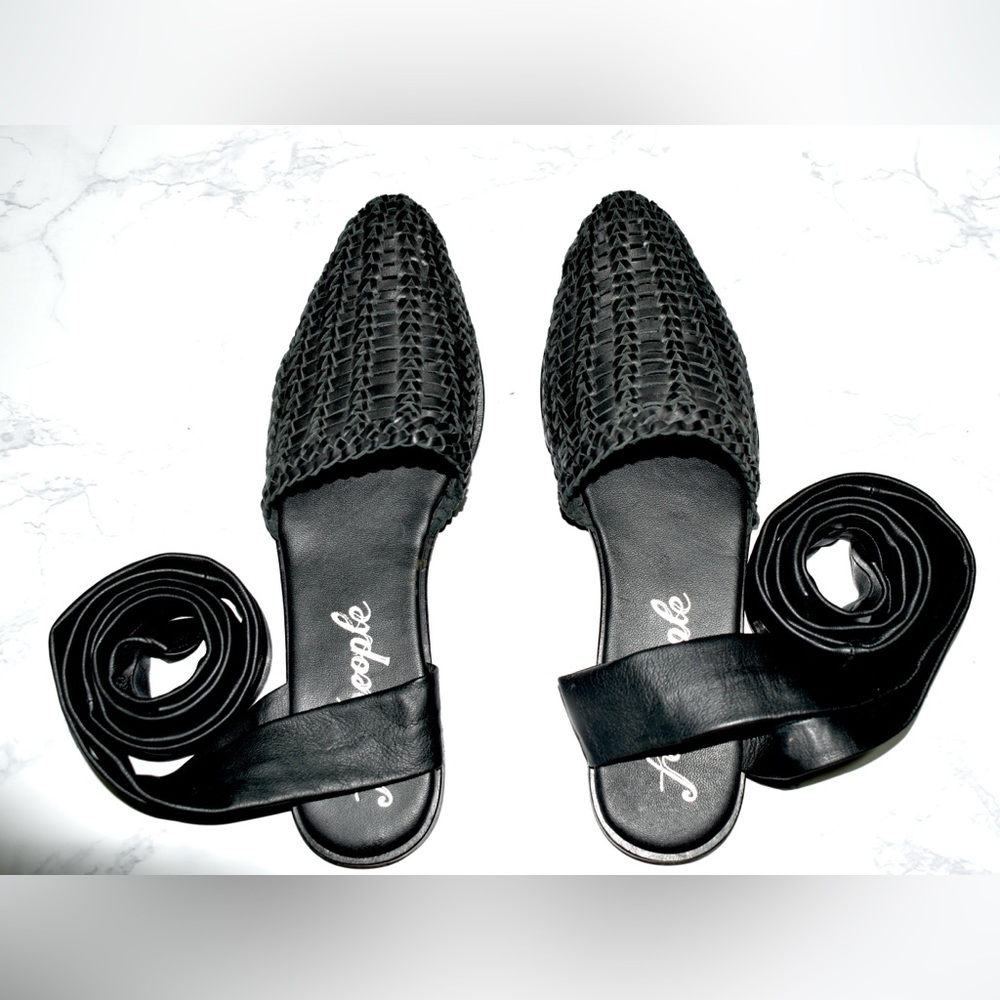 Sandals (free people)